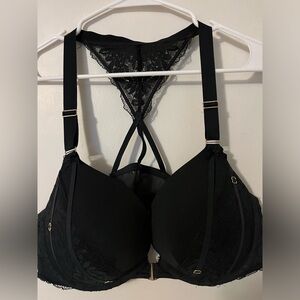 Cachique Boost Plunge Bra. Black. Front Closure 42C. Used, very good condition